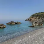 Tramontana House1 *