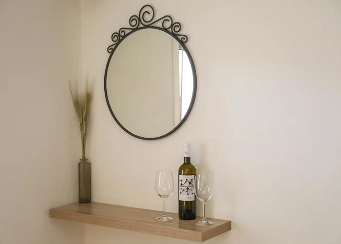 Tramontana House1 Apartment *