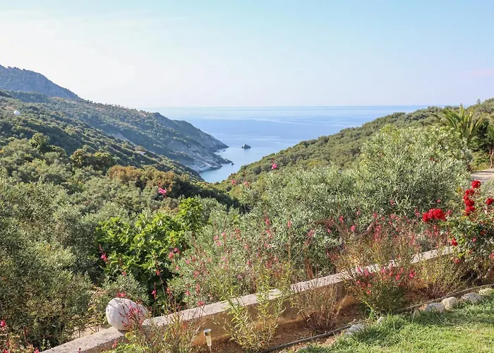 Tramontana House1 Apartment