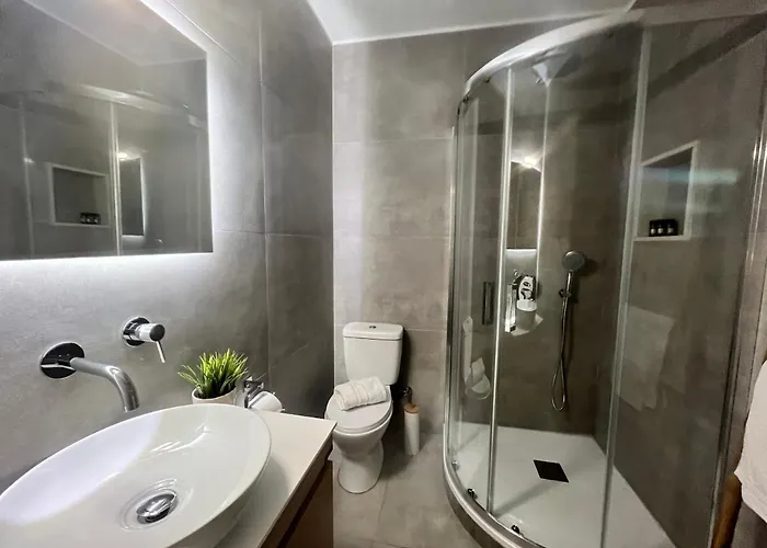 Apartment Tramontana House1 *